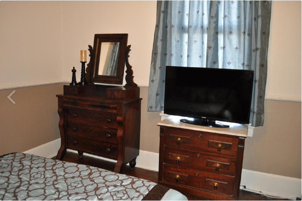 The Mardi Gras House Bed & Breakfast Mobile Luaran gambar