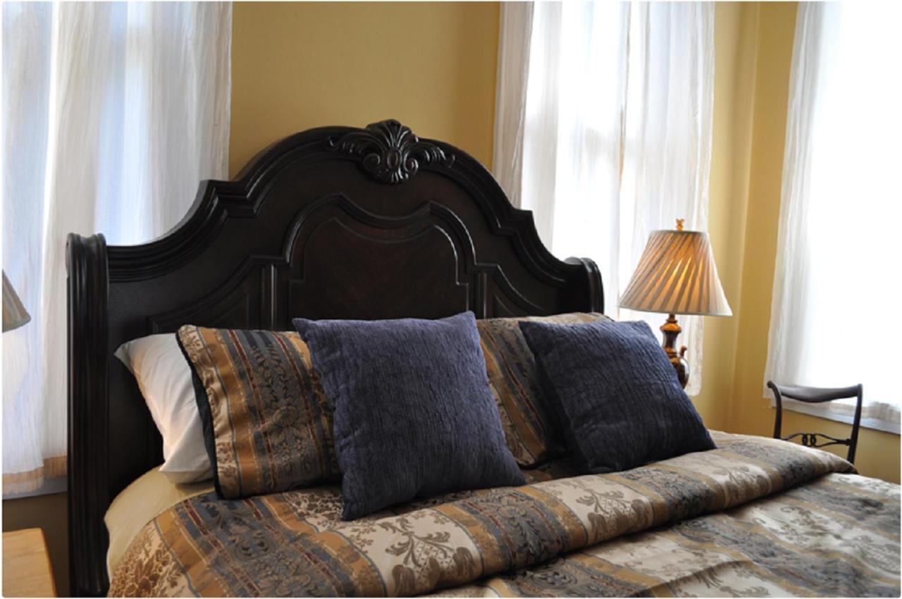 The Mardi Gras House Bed & Breakfast Mobile Luaran gambar